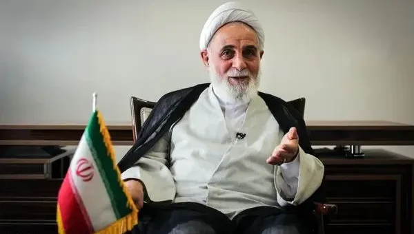 ناطق نوری